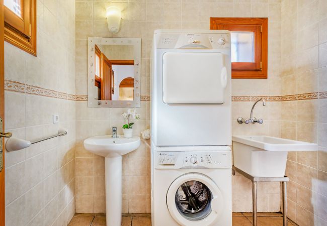 Country house in Cas Concos - Finca Son Peris idyllic holiday house with pool and panoramic views in Cas Concos Country house in Cas Concos - Finca Son Peris idyllic holiday house with pool and panoramic views in Cas Concos