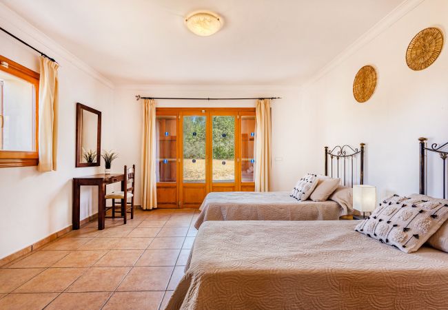 Country house in Cas Concos - Finca Son Peris idyllic holiday house with pool and panoramic views in Cas Concos Country house in Cas Concos - Finca Son Peris idyllic holiday house with pool and panoramic views in Cas Concos