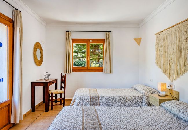 Country house in Cas Concos - Finca Son Peris idyllic holiday house with pool and panoramic views in Cas Concos Country house in Cas Concos - Finca Son Peris idyllic holiday house with pool and panoramic views in Cas Concos