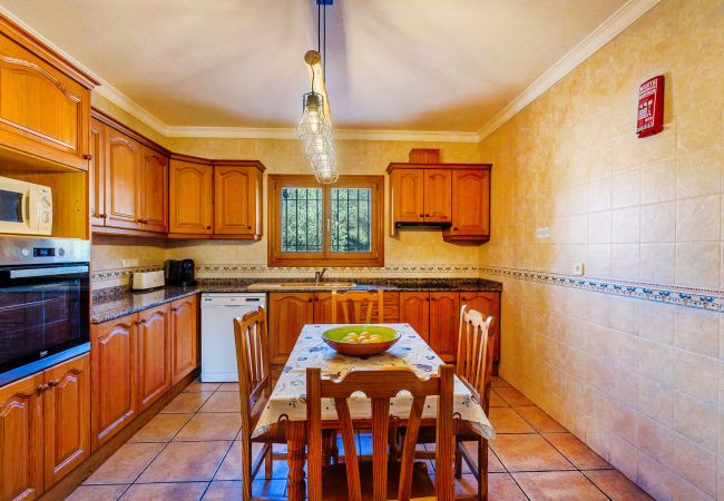 Country house in Cas Concos - Finca Son Peris idyllic holiday house with pool and panoramic views in Cas Concos Country house in Cas Concos - Finca Son Peris idyllic holiday house with pool and panoramic views in Cas Concos