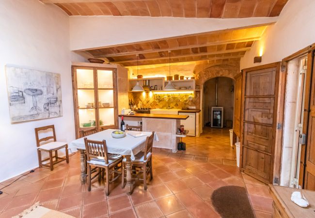 Country house in Santanyi - Can Blai Blai country house with garden, views and swimming pool in Santanyi Country house in Santanyi - Can Blai Blai country house with garden, views and swimming pool in Santanyi