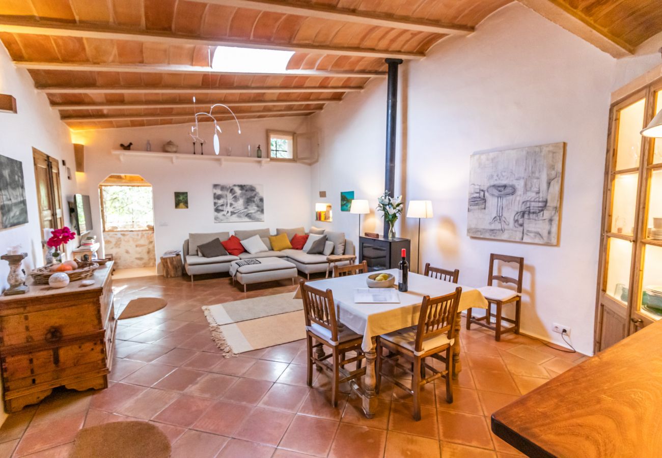 Country house in Santanyi - Can Blai Blai country house with garden, views and swimming pool in Santanyi