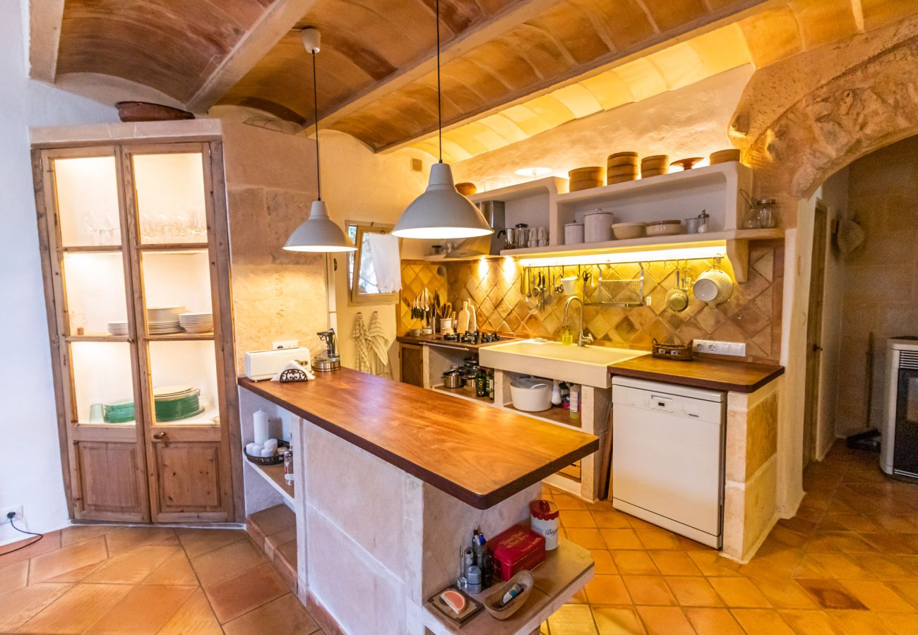 Country house in Santanyi - Can Blai Blai country house with garden, views and swimming pool in Santanyi