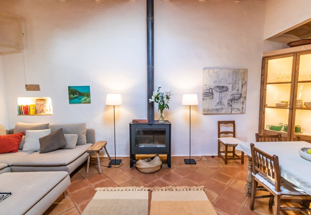Country house in Santanyi - Can Blai Blai country house with garden, views and swimming pool in Santanyi