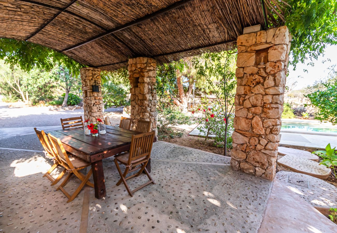 Country house in Santanyi - Can Blai Blai country house with garden, views and swimming pool in Santanyi