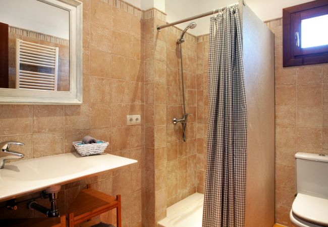 House in Es Llombards - Sa Bassa charming country holiday house with pool close to the village Es Llombards House in Es Llombards - Sa Bassa charming country holiday house with pool close to the village Es Llombards