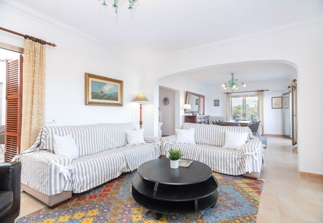 Villa in Cala Santanyi - Villa Can Ferrando holiday house in Cala Santanyi first line seaview with Mediterranean luxury Villa in Cala Santanyi - Villa Can Ferrando holiday house in Cala Santanyi first line seaview with Mediterranean luxury