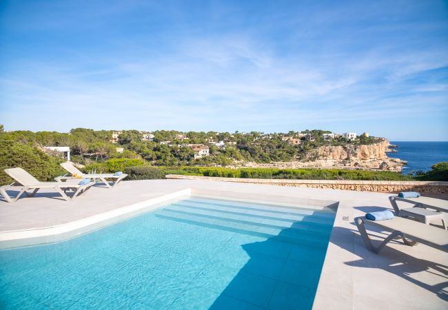 Villa in Cala Santanyi - Villa Can Ferrando holiday house in Cala Santanyi first line seaview with Mediterranean luxury Villa in Cala Santanyi - Villa Can Ferrando holiday house in Cala Santanyi first line seaview with Mediterranean luxury