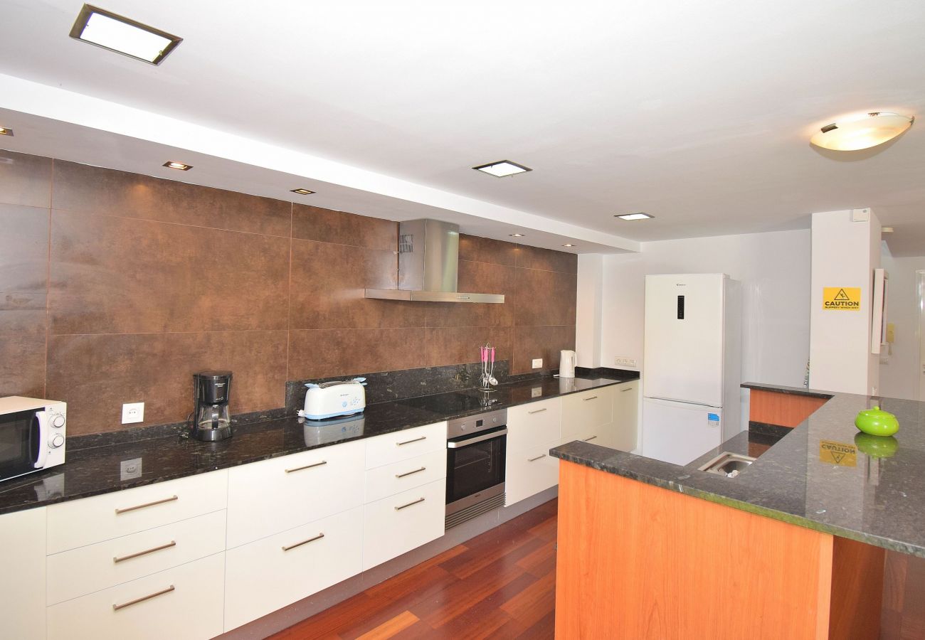 Townhouse in Playa de Muro - Siulador 107 fantastic villa with private pool, terrace, pool table, table tennis and air conditioning