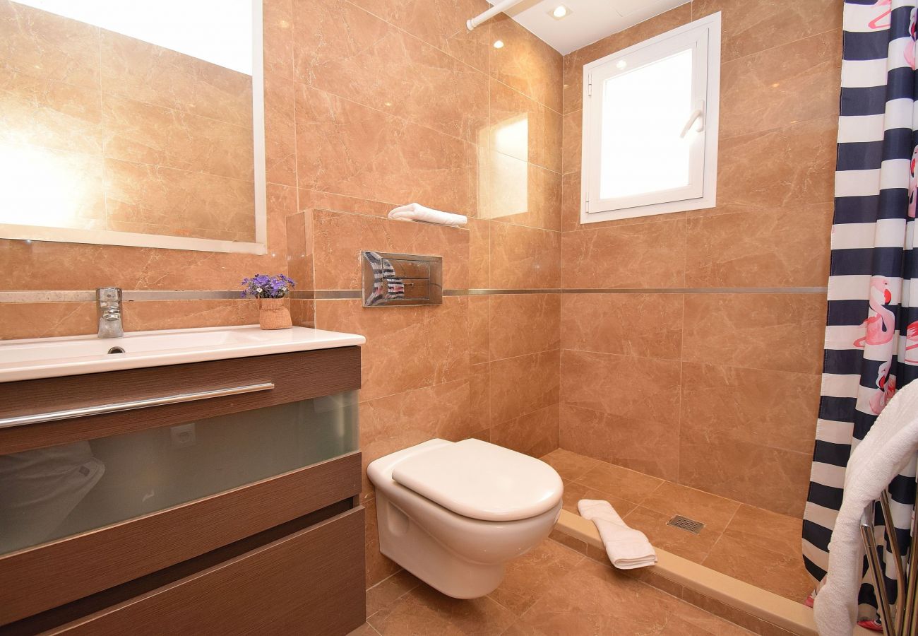 Townhouse in Playa de Muro - Siulador 107 fantastic villa with private pool, terrace, pool table, table tennis and air conditioning