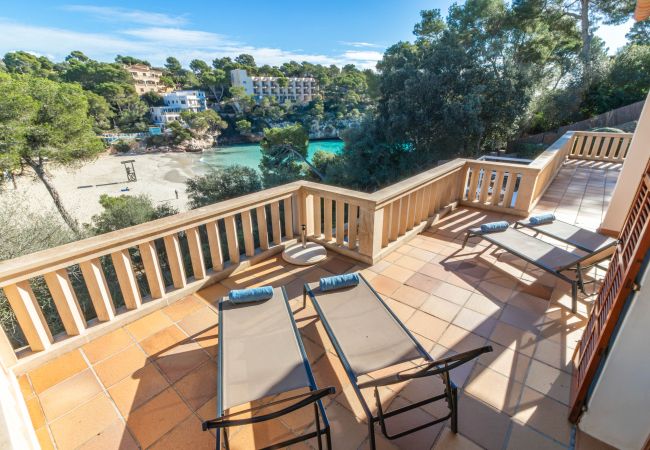 Apartment in Cala Santanyi - Sa Trona Beach House holiday getaway with views of Cala Santanyí just steps from the beach Apartment in Cala Santanyi - Sa Trona Beach House holiday getaway with views of Cala Santanyí just steps from the beach