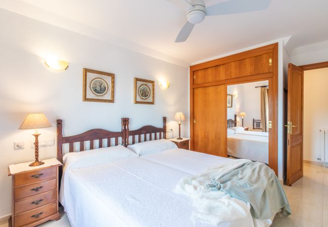 Apartment in Cala Santanyi - Sa Trona Beach House holiday getaway with views of Cala Santanyí just steps from the beach Apartment in Cala Santanyi - Sa Trona Beach House holiday getaway with views of Cala Santanyí just steps from the beach