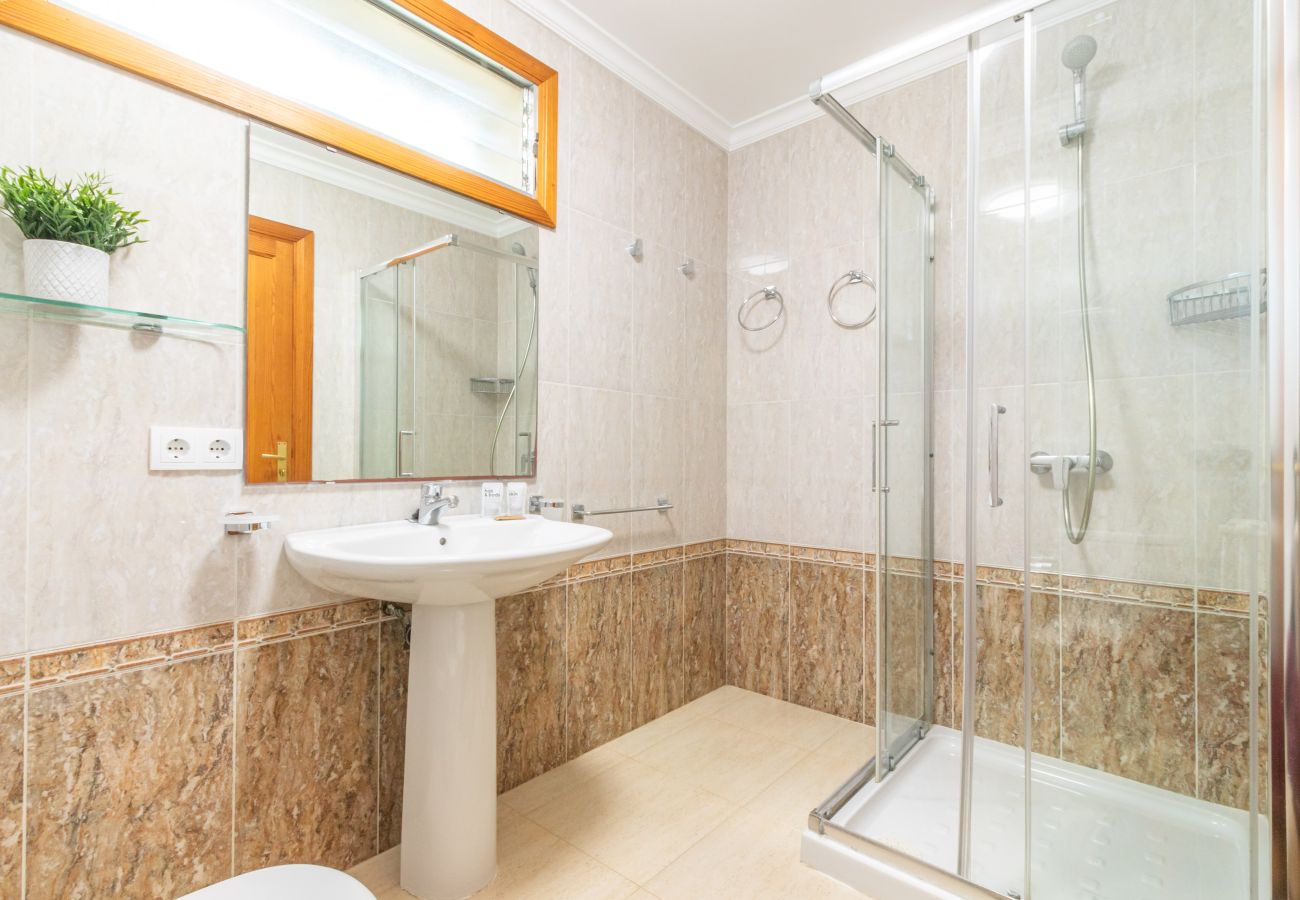 Apartment in Cala Santanyi - Sa Trona Beach House holiday getaway with views of Cala Santanyí just steps from the beach