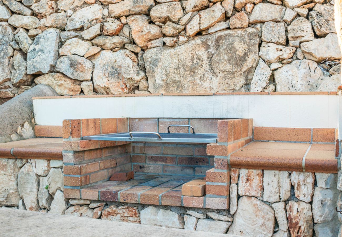 Apartment in Cala Santanyi - Sa Trona Beach House holiday getaway with views of Cala Santanyí just steps from the beach