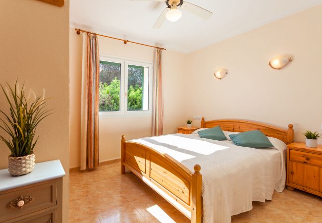 Chalet in Santanyi - Casa Blue comfortable home with pool in a quiet location between Cala Santanyí and Cala S'Amarador available for monthly stays Chalet in Santanyi - Casa Blue comfortable home with pool in a quiet location between Cala Santanyí and Cala S'Amarador available for monthly stays