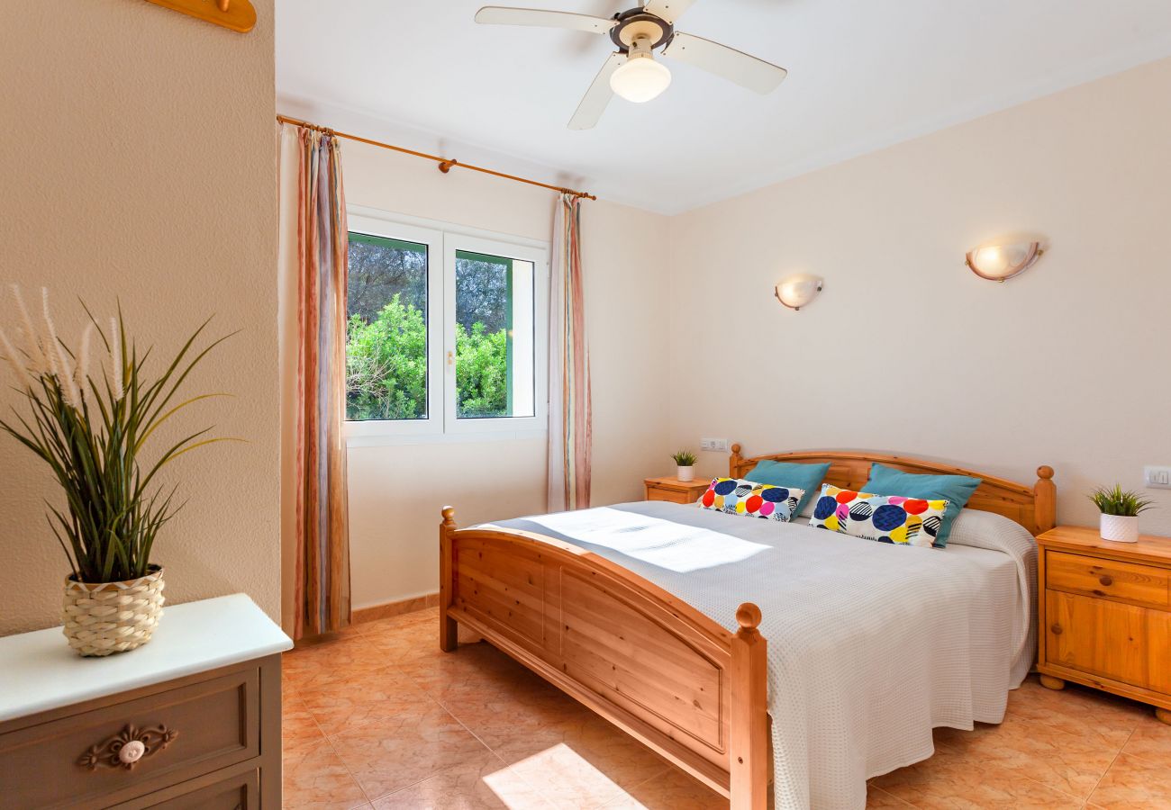 Chalet in Santanyi - Casa Blue comfortable home with pool in a quiet location between Cala Santanyí and Cala S'Amarador available for monthly stays