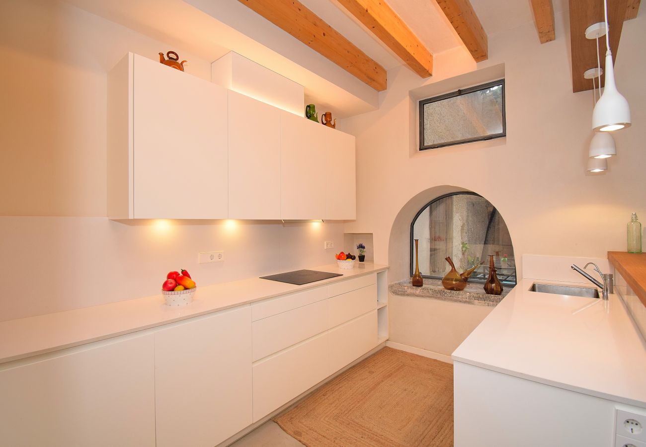 Townhouse in Arta - Alcariot 252 magnificent house with private pool, barbecue, air-conditioning and WiFi