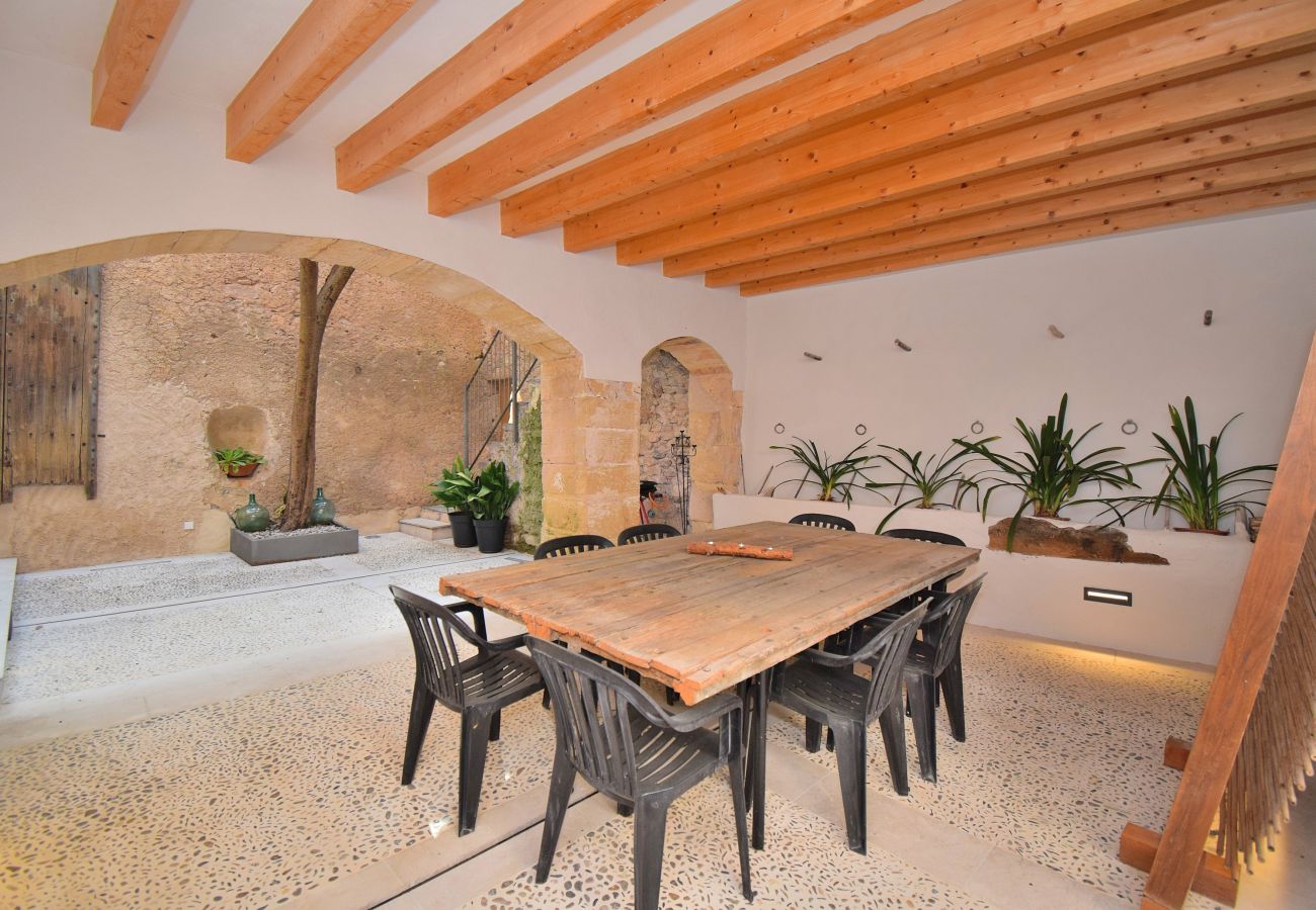 Townhouse in Arta - Alcariot 252 magnificent house with private pool, barbecue, air-conditioning and WiFi