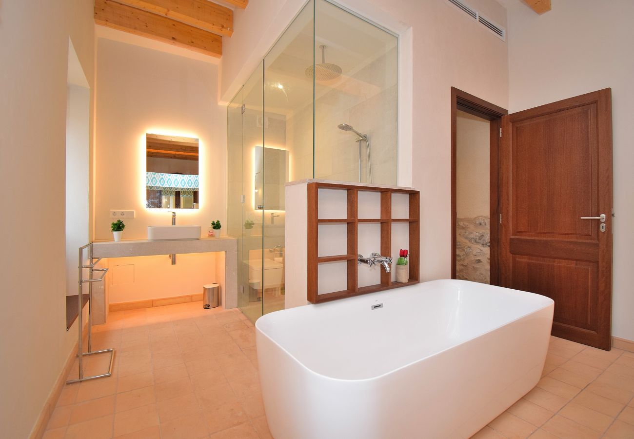 Townhouse in Arta - Alcariot 252 magnificent house with private pool, barbecue, air-conditioning and WiFi