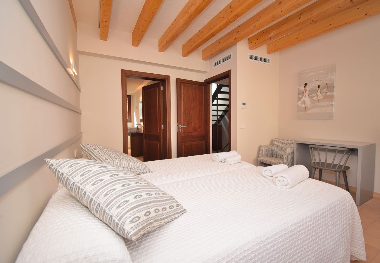 Townhouse in Arta - Alcariot 252 magnificent house with private pool, barbecue, air-conditioning and WiFi