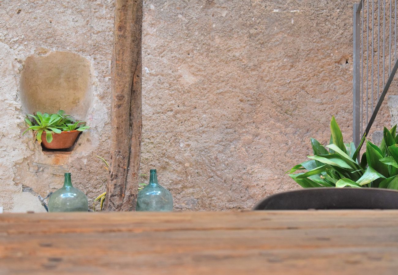 Townhouse in Arta - Alcariot 252 magnificent house with private pool, barbecue, air-conditioning and WiFi