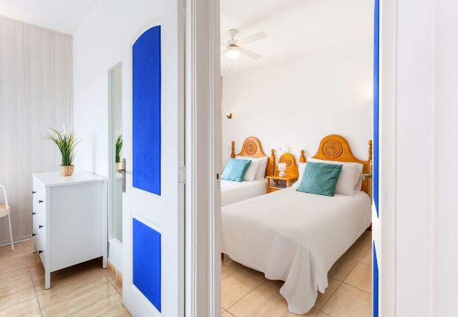 Apartment in Portocolom - La Ola Beach House seaside holiday house with shared pool in Porto Colom. Apartment in Portocolom - La Ola Beach House seaside holiday house with shared pool in Porto Colom.
