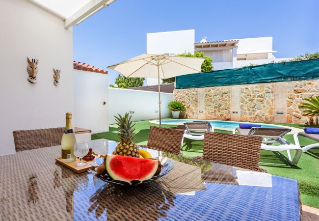 Chalet in Cala d´Or - Casa Nikydan with private pool