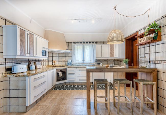 Country house in Portocolom - Pine Tree House Espiga Quiet Holiday House with Pool in Porto Colom, Perfect for Families & Relaxation Country house in Portocolom - Pine Tree House Espiga Quiet Holiday House with Pool in Porto Colom, Perfect for Families & Relaxation