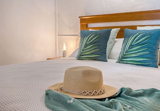 House in Cala Santanyi - Can Castello Family Vacation Home Near Cala Santanyí House in Cala Santanyi - Can Castello Family Vacation Home Near Cala Santanyí