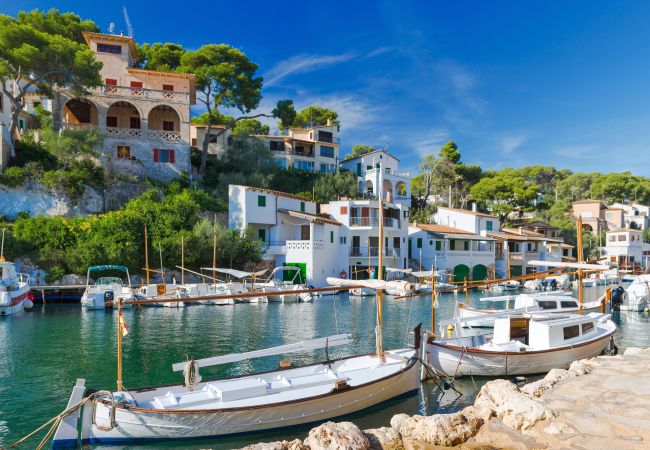 Apartment in Santanyi - Holiday apartment Oasis on the upper floor with comfort and charm, pool, and a prime location close to the beach in Cala Santanyí  Apartment in Santanyi - Holiday apartment Oasis on the upper floor with comfort and charm, pool, and a prime location close to the beach in Cala Santanyí