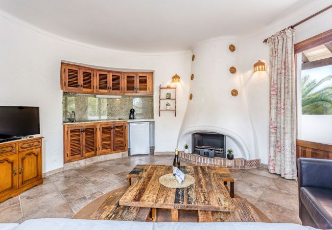 Apartment in Santanyi - Holiday apartment Oasis on the upper floor with comfort and charm, pool, and a prime location close to the beach in Cala Santanyí  Apartment in Santanyi - Holiday apartment Oasis on the upper floor with comfort and charm, pool, and a prime location close to the beach in Cala Santanyí