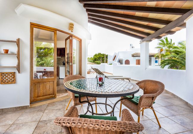 Apartment in Santanyi - Holiday apartment Oasis on the upper floor with comfort and charm, pool, and a prime location close to the beach in Cala Santanyí  Apartment in Santanyi - Holiday apartment Oasis on the upper floor with comfort and charm, pool, and a prime location close to the beach in Cala Santanyí