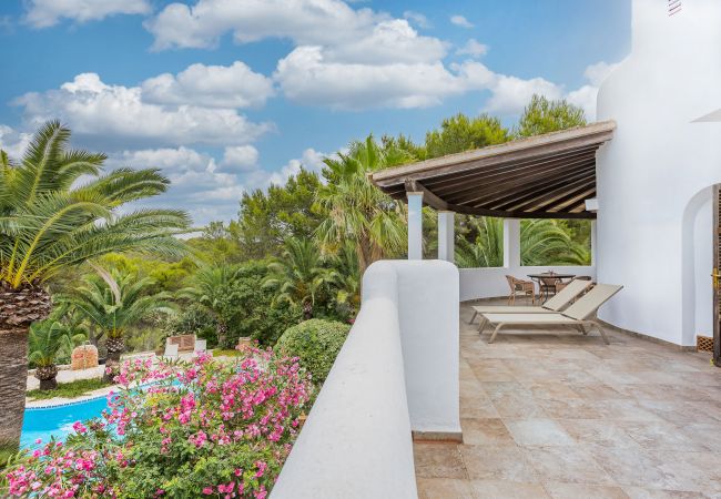 Apartment in Santanyi - Holiday apartment Oasis on the upper floor with comfort and charm, pool, and a prime location close to the beach in Cala Santanyí  Apartment in Santanyi - Holiday apartment Oasis on the upper floor with comfort and charm, pool, and a prime location close to the beach in Cala Santanyí