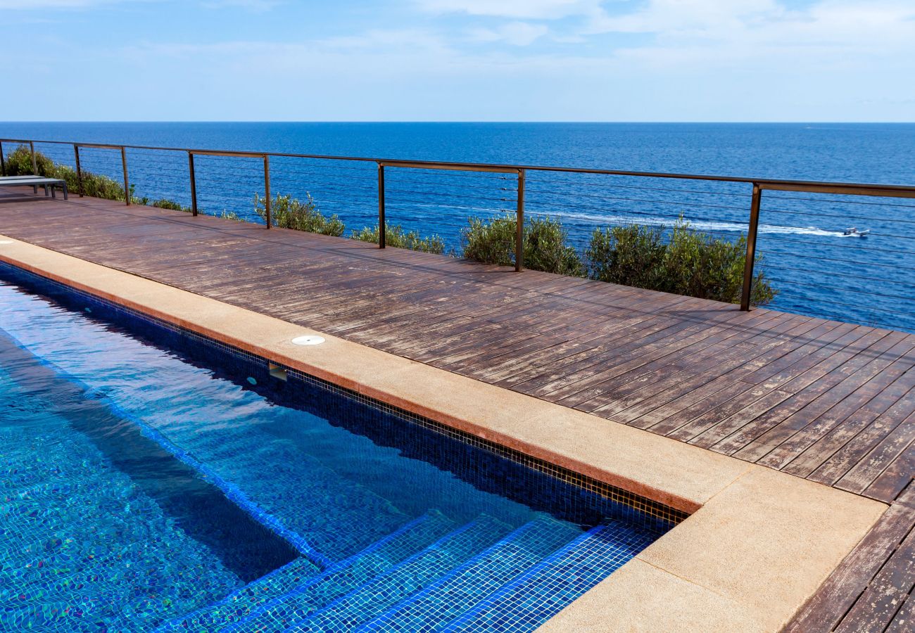 Apartment in Cala Figuera - Apartment Cap Blau furnished apartment for monthly rent in Mallorca Cala Figuera with sea view