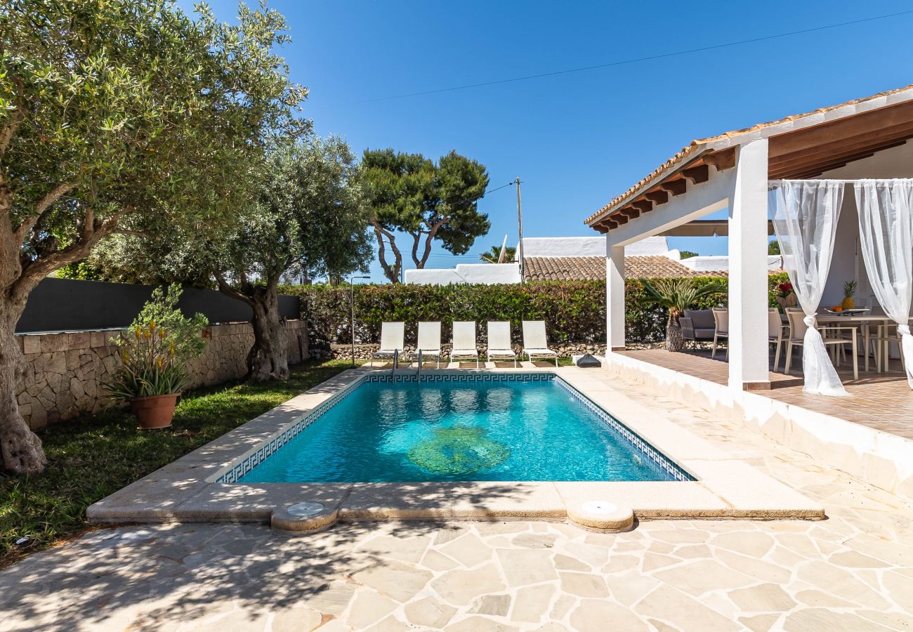 House in Cala d'Or - Holiday Home Casa Ferrera with Pool in Cala d'Or