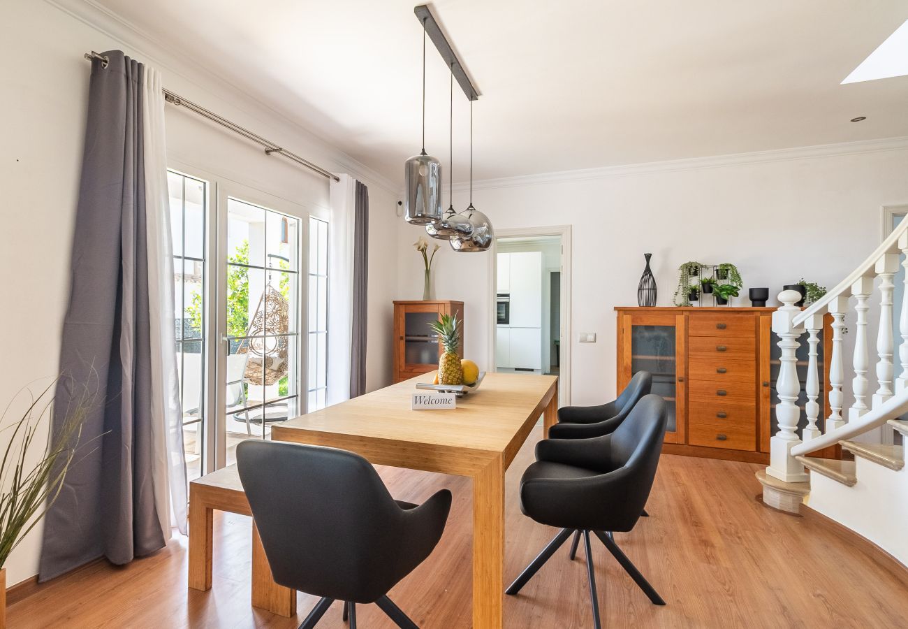 House in Cala d'Or - Holiday Home Casa Ferrera with Pool in Cala d'Or