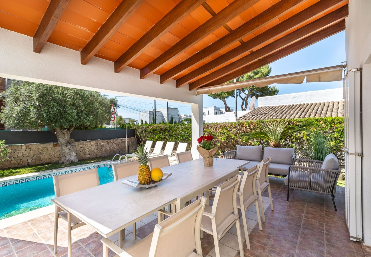 House in Cala d'Or - Holiday Home Casa Ferrera with Pool in Cala d'Or