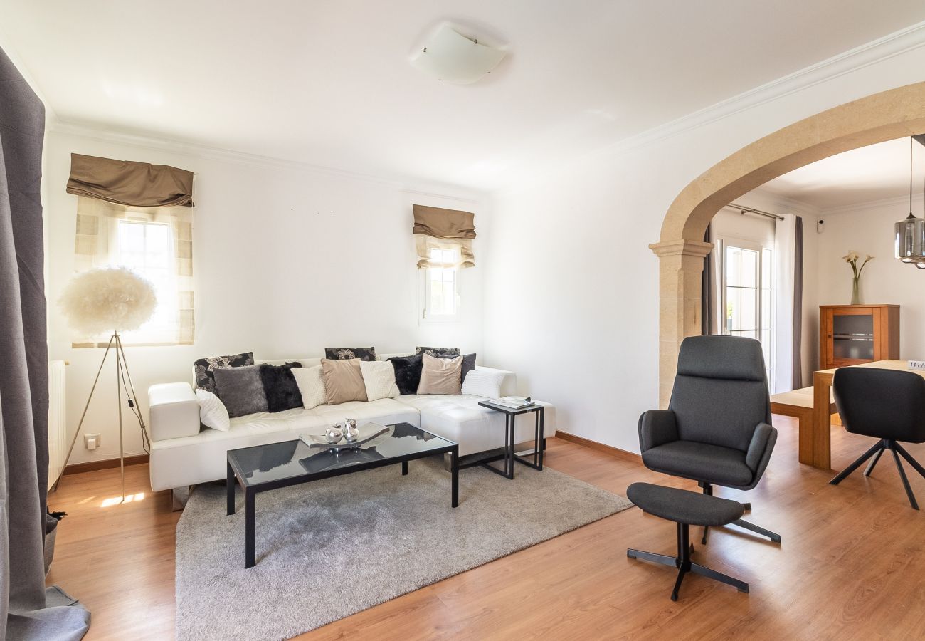 House in Cala d'Or - Holiday Home Casa Ferrera with Pool in Cala d'Or