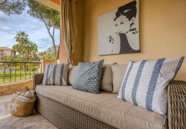 Apartment in Santa Ponça - Port Adriano Residence stylish accommodation with pool close to the beach in Santa Ponsa available for temporary stays Apartment in Santa Ponça - Port Adriano Residence stylish accommodation with pool close to the beach in Santa Ponsa available for temporary stays