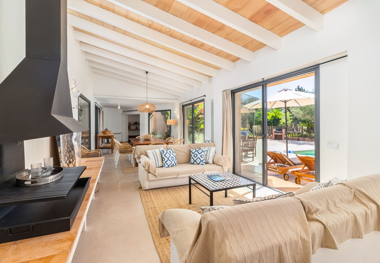 House in Campos - Holiday House Can Riera Stylish accommodation with pool for 12 people near Es Trenc beach