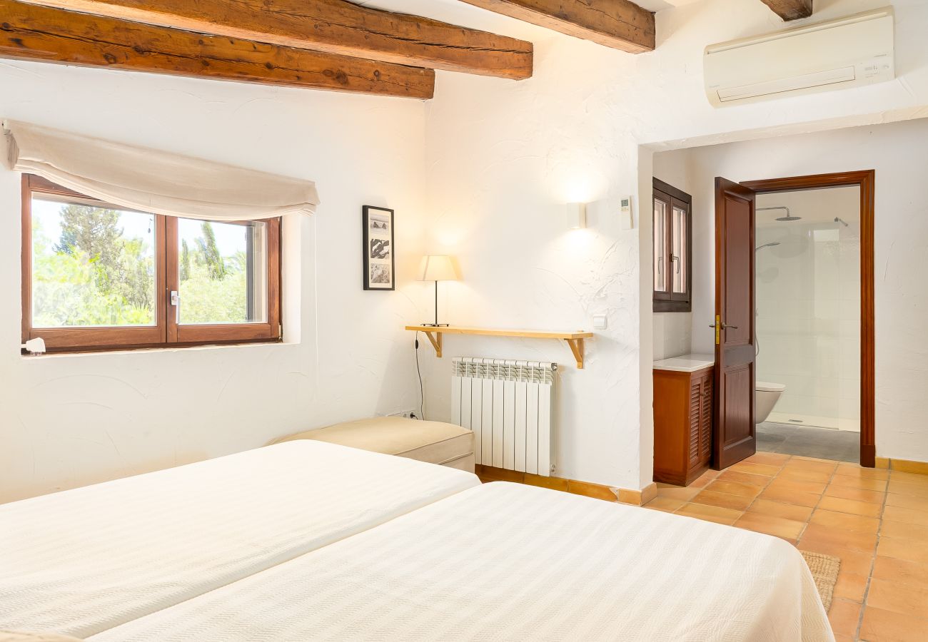 House in Campos - Holiday House Can Riera Stylish accommodation with pool for 12 people near Es Trenc beach