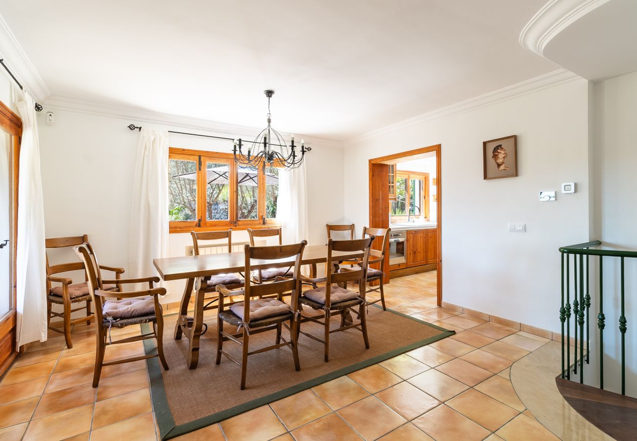 Country house in Puigpunyent - Exclusive Finca in Mallorca’s Tramuntana for Monthly Rental