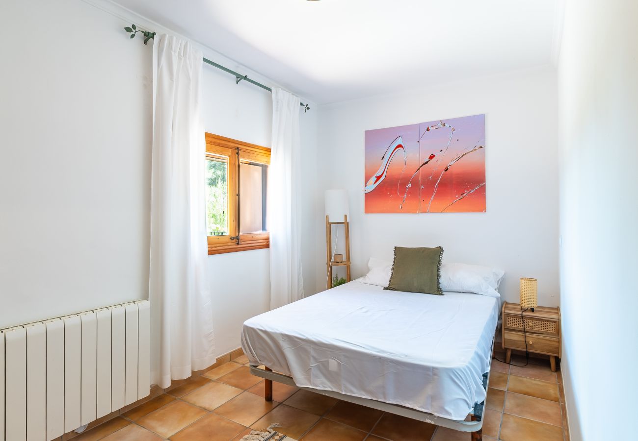 Country house in Puigpunyent - Exclusive Finca in Mallorca’s Tramuntana for Monthly Rental