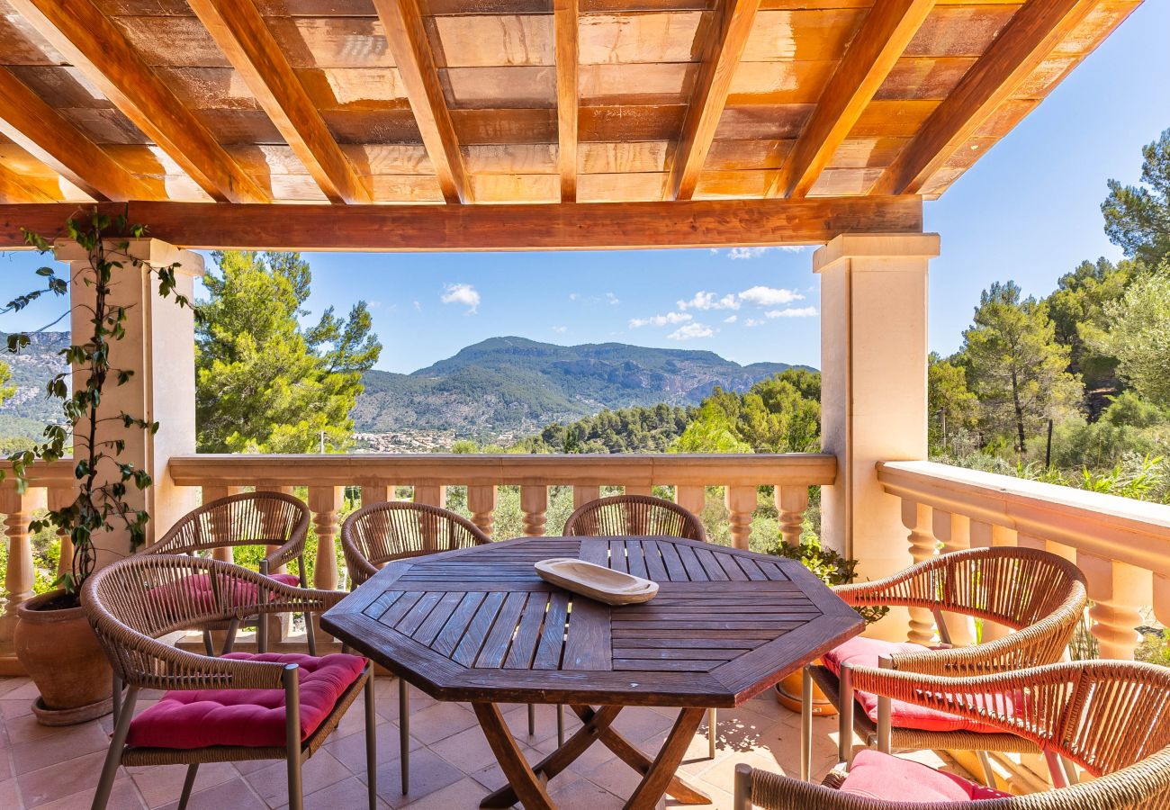 Country house in Puigpunyent - Exclusive Finca in Mallorca’s Tramuntana for Monthly Rental