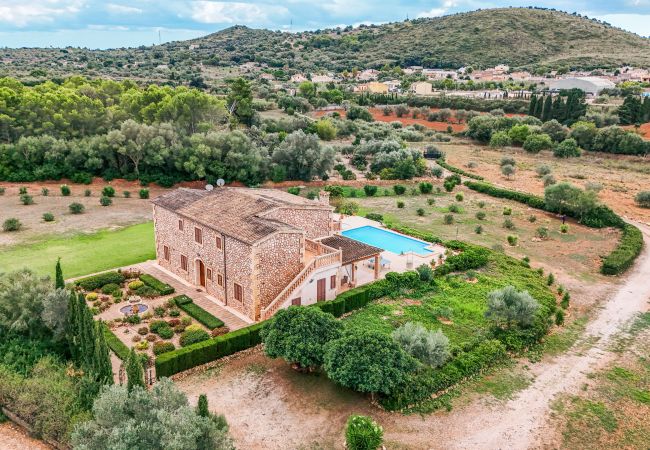 Country house in Son Carrió -  Finca Es Molinet Nou charming vacation house with private pool in Son Carrió, Mallorca Country house in Son Carrió -  Finca Es Molinet Nou charming vacation house with private pool in Son Carrió, Mallorca