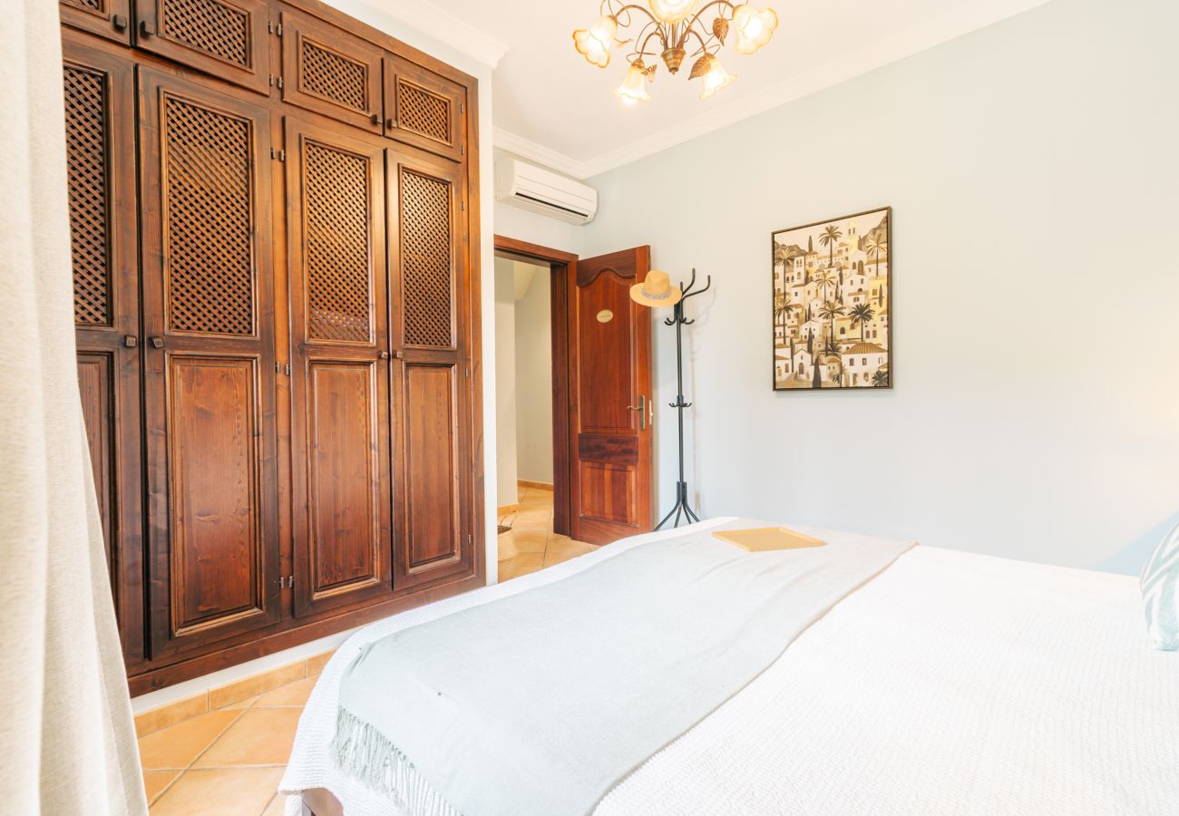 Country house in Son Carrió -  Finca Es Molinet Nou charming vacation house with private pool in Son Carrió, Mallorca Country house in Son Carrió -  Finca Es Molinet Nou charming vacation house with private pool in Son Carrió, Mallorca