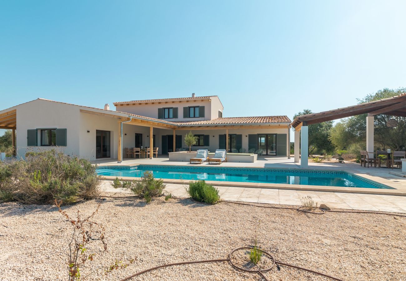 Villa in Ses Salines - The Green Olive
