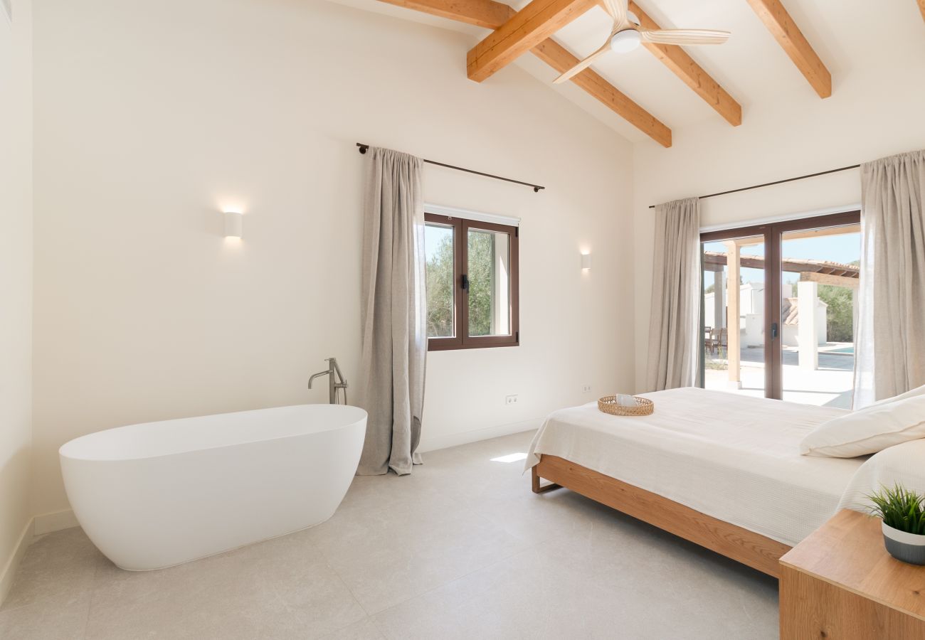 Villa in Ses Salines - Villa Olivo modern holiday home with pool in Mallorca near Ses Salines and Es Trenc