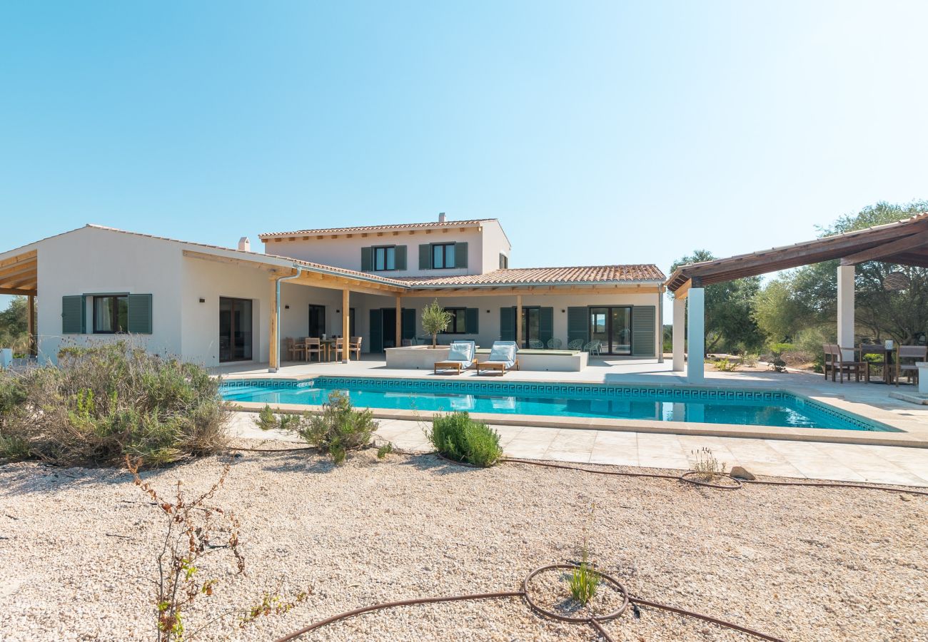 Villa in Ses Salines - Villa Olivo modern holiday home with pool in Mallorca near Ses Salines and Es Trenc