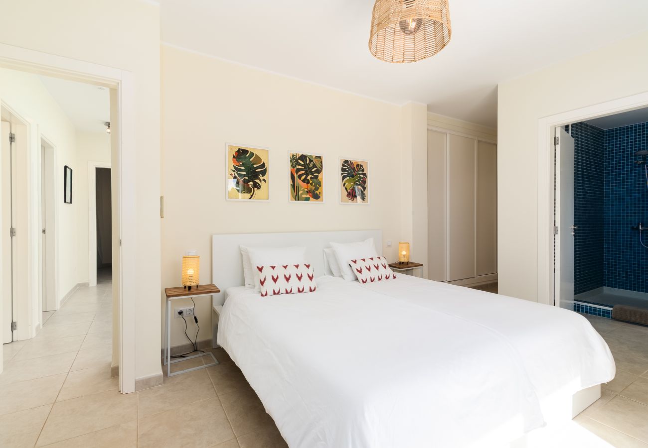 House in Manacor - Villa Occitania Mallorca modern holiday home in Cala Murada with pool for 8 guests